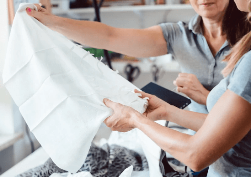 Sai Lầm Cần Tránh Khi Chọn Xưởng May Đồng Phục Công Nhân Giá Rẻ